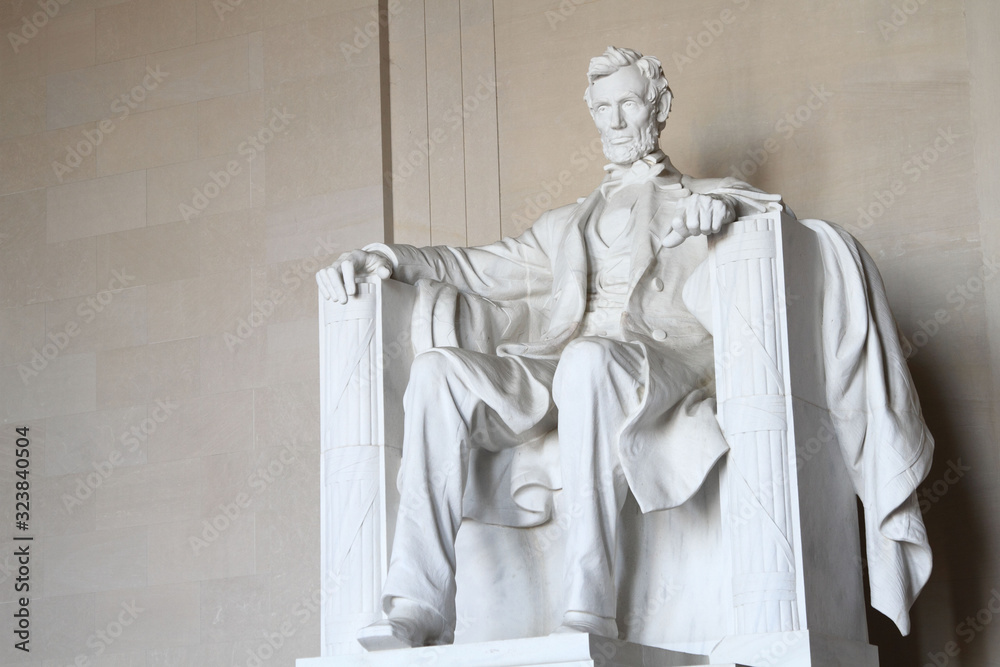 Abraham Lincoln Stsatue in Washington DC
