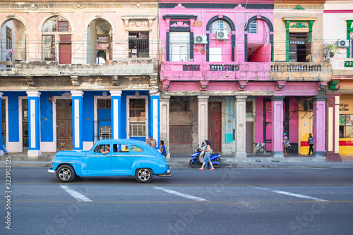 Old timer in Havana - Kuba