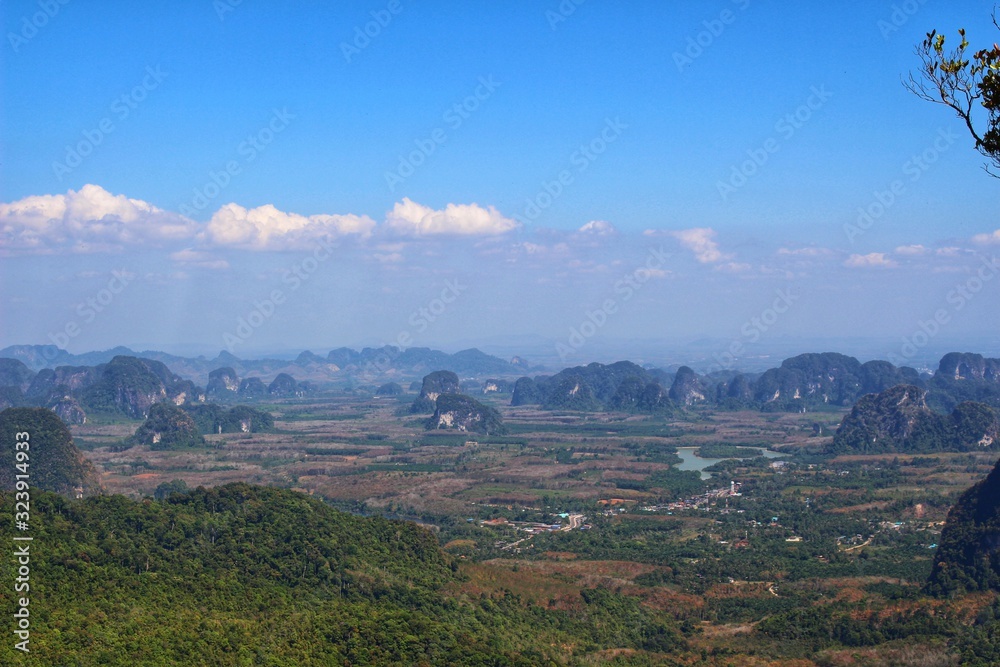 Naklejka premium panorama of the mountains