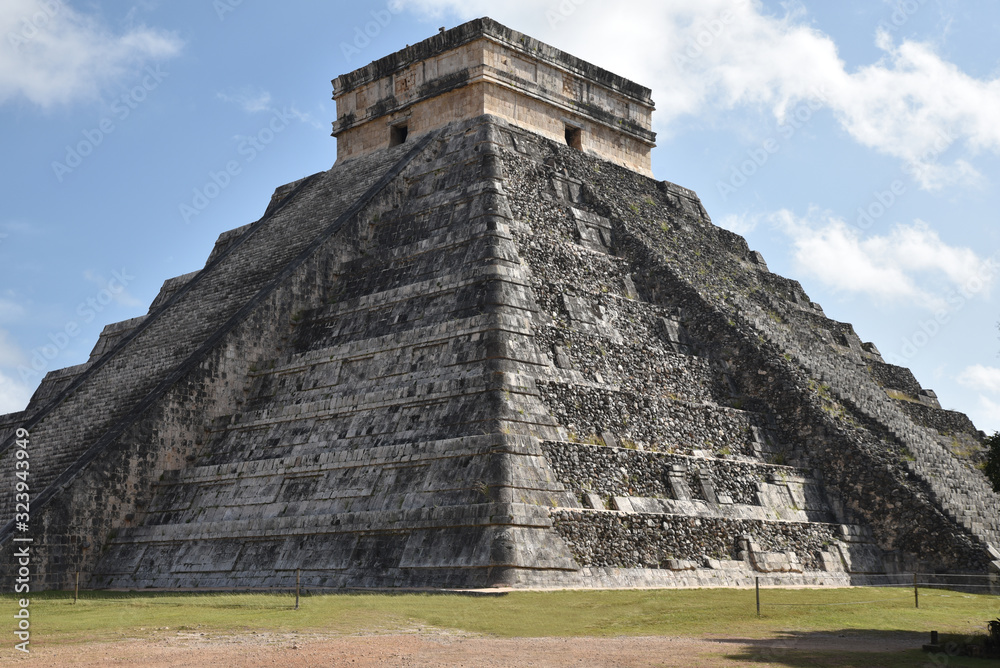 Pyramide maya à Chichen Itza, Mexique