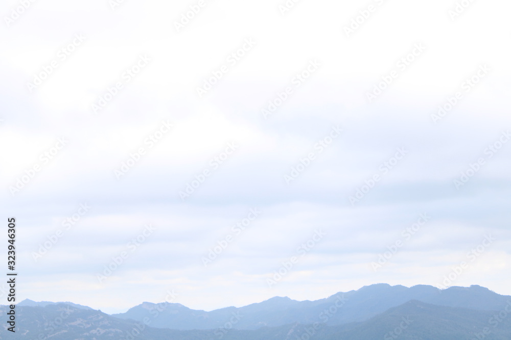 Fototapeta premium chmury na niebie