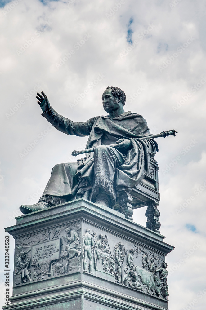 Fototapeta premium King Maximilian Joseph statue in Munich, Germany