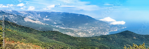 Fényképezés aerial view of sea mountains panorama landscape with yalta crimean resort city against scenic seashore nature background