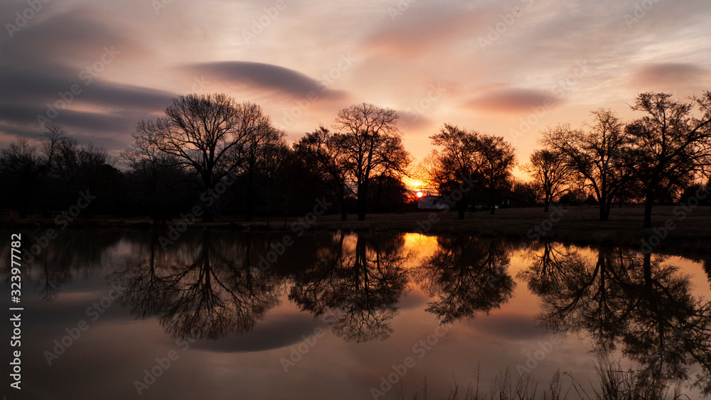 Obraz premium Sunrise reflections