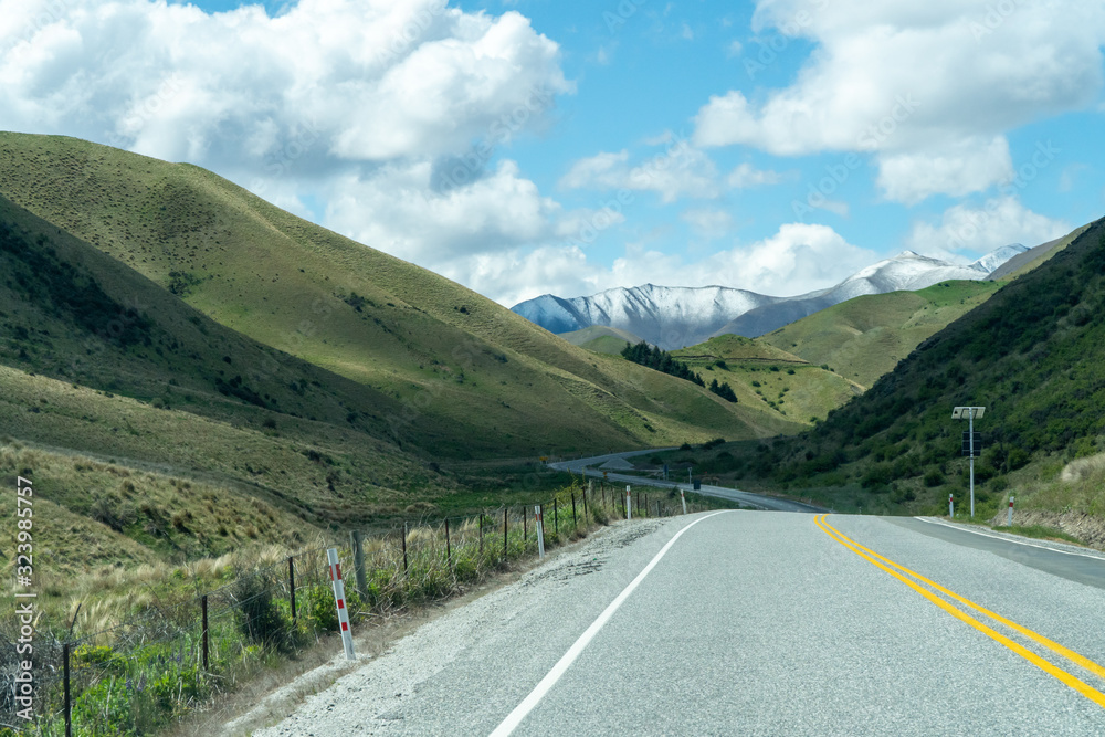 Road through New Zealand Mountains