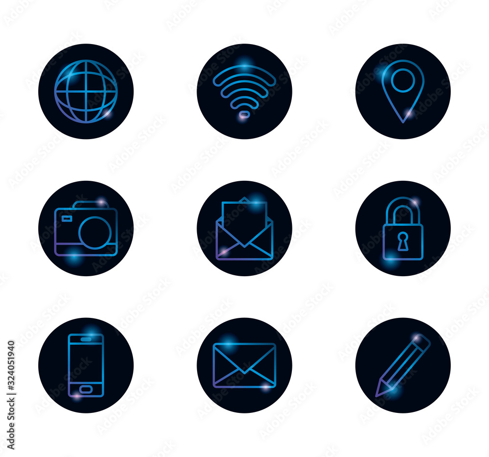 Fototapeta premium Isolated social media gradient style icon set vector design