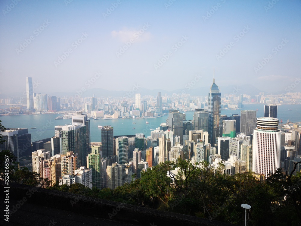 Obraz premium Skyline Hongkong bei Tag 