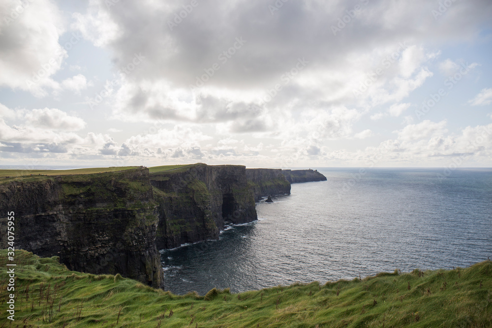 Cliffs of Moher Cliffs of Moher