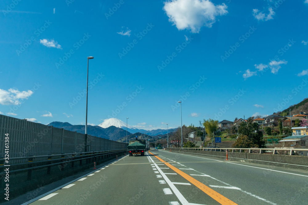 国道246号線　山北から見る富士山