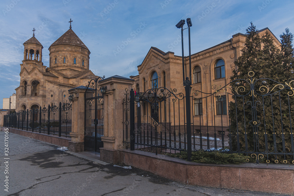 Армянская Апостольская церковь Св. Григора Лусаворича, религиозная община, Armenian Apostolic Church of St. Grigor Lusavorich, religious community