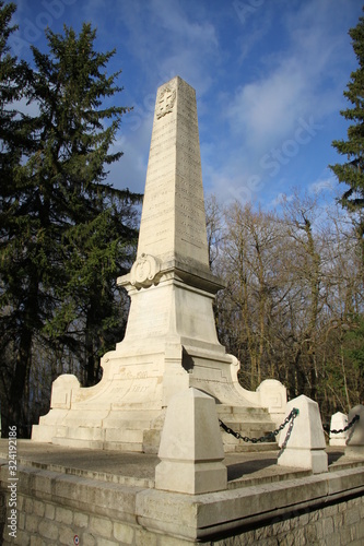 World war one dead soldiers memorial monument