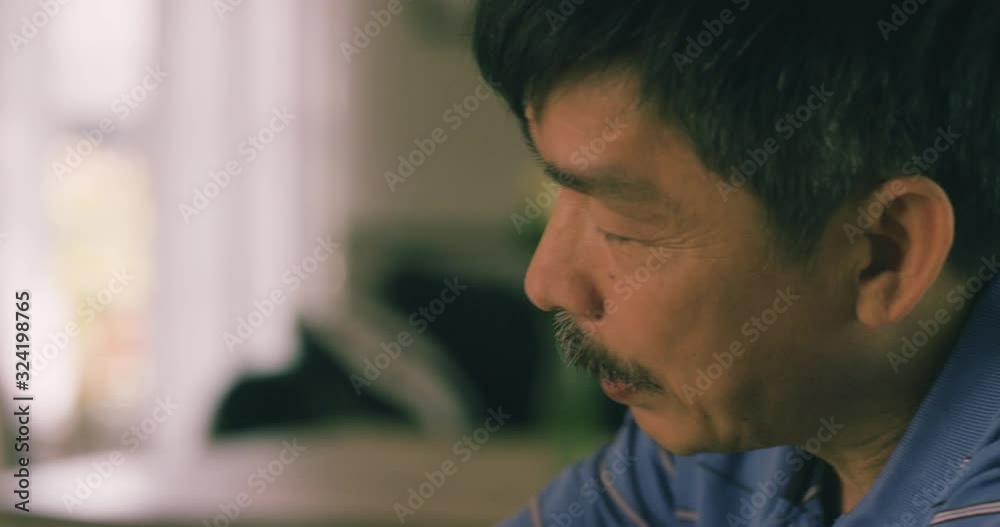 CU Senior Couple Playing Chess with Granddaughter. Shot in R3D (6K RED RAW) CU Senior Couple Playing Chess with Granddaughter. Shot in R3D (6K RED RAW)