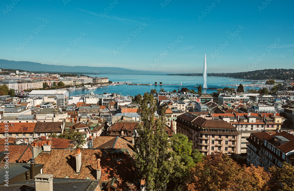 Fototapeta premium Aerial view of the city center and the fountain in Geneva, Switzerland.