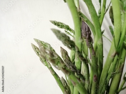 Fototapeta Naklejka Na Ścianę i Meble -  fascetto di asparagi