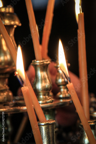 Świeczki w prawosławnym kościele