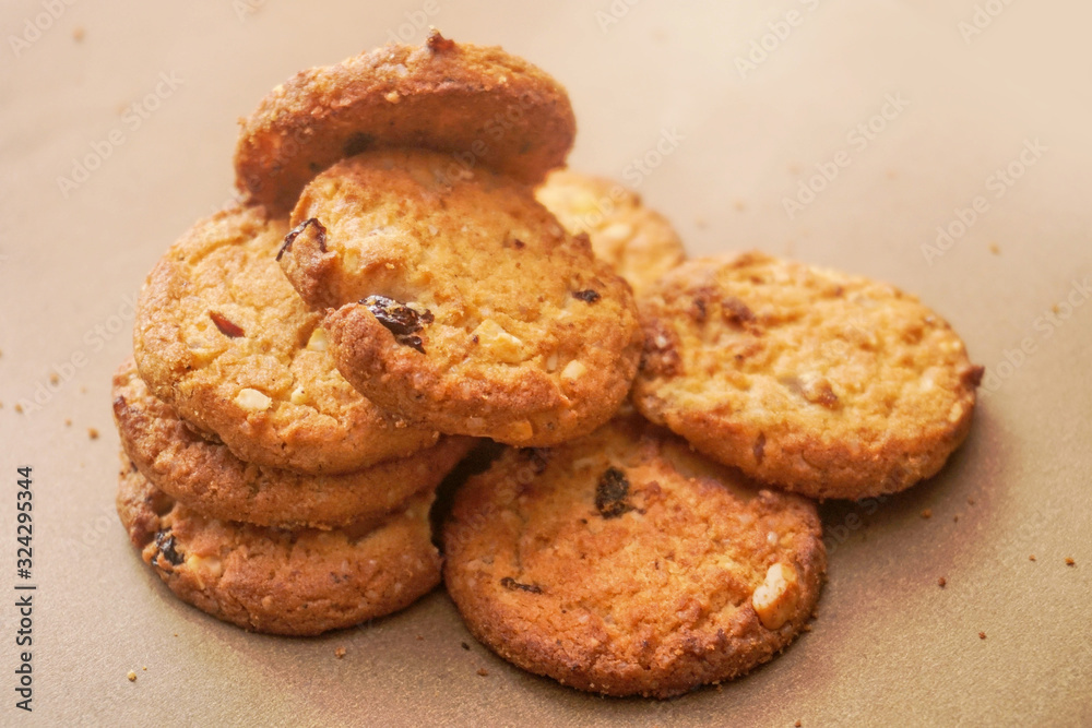 Freshly baked cookies with raisins and cashew nuts Freshly baked cookies with raisins and cashew nuts