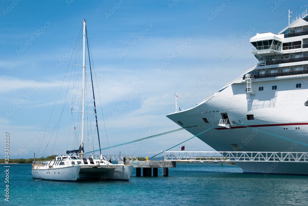 Roatan Island Mahogany Bay Pier Cruise Ship