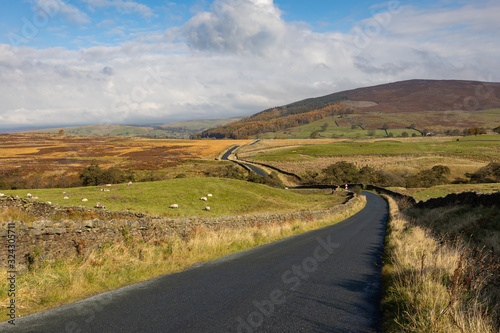 winding road in the Yorkshire Dales
