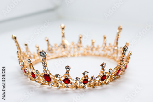 gold Crown