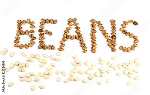Bohnen mit dem Schriftzug Beans gebildet