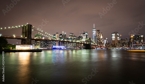 ligth in  bridge of new york © cristian