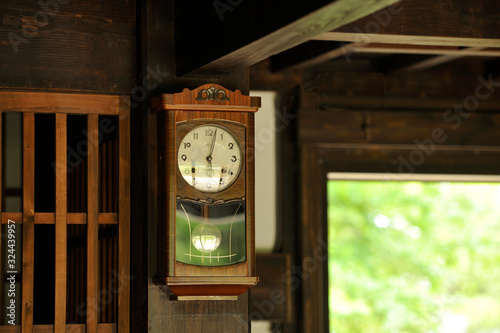 古い時計,old clock in japan