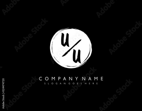 letter UU minimalist feminine handwriting logo. vector design of wedding invitation badges, fashion, beauty, photo