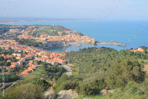 The amazing aerial view over Collioure from Fort Saint Elme, Vermeille coast, France © Picturereflex