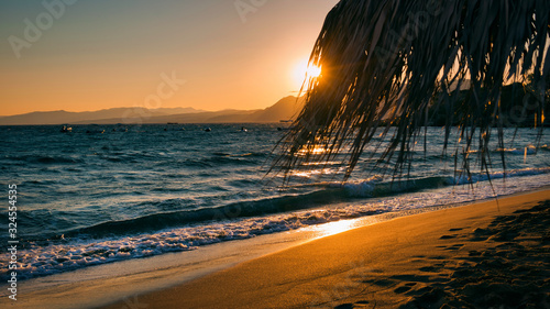 Sonnenuntergang auf Rhodos am Strand von Pefki photo