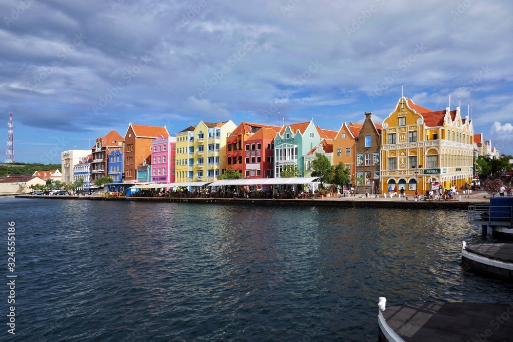 Curacao – Picturesque row of houses at the watefront of Willemstadt