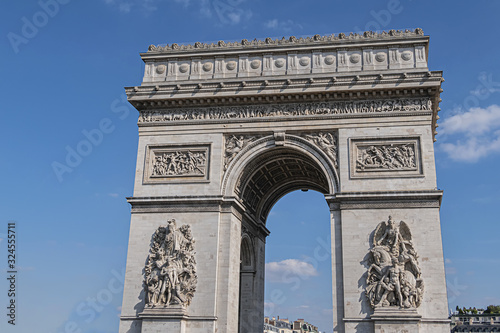 Arc de Triomphe de l'Etoile on Charles de Gaulle Place, Paris, France. Arc is one of the most famous monuments in Paris. © dbrnjhrj