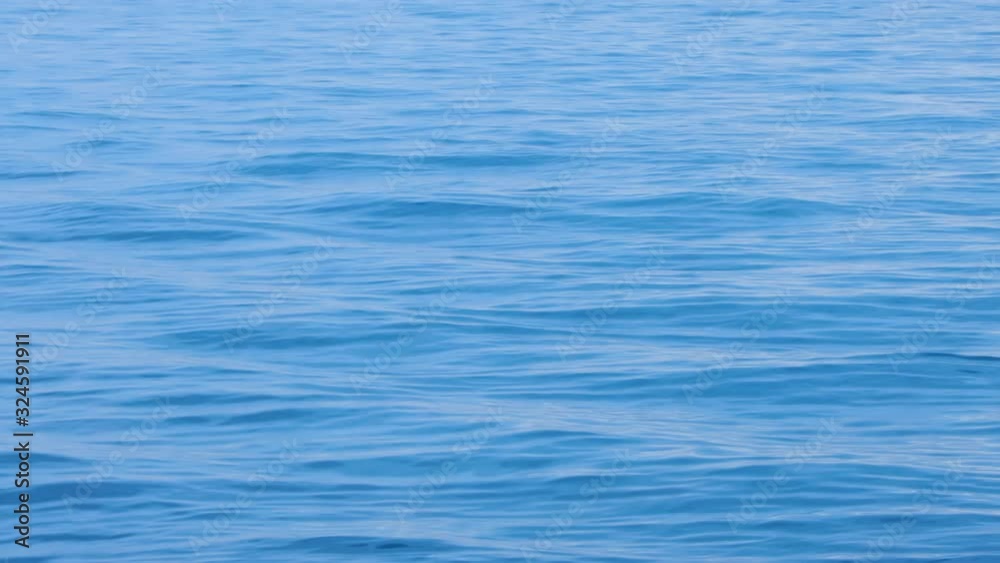 さざ波が立つ綺麗な海 さざ波が立つ綺麗な海