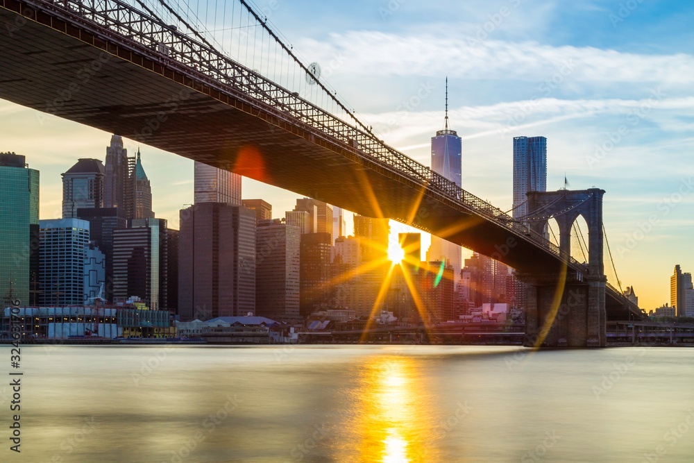 brooklyn bridge in new york city - obrazy, fototapety, plakaty 
