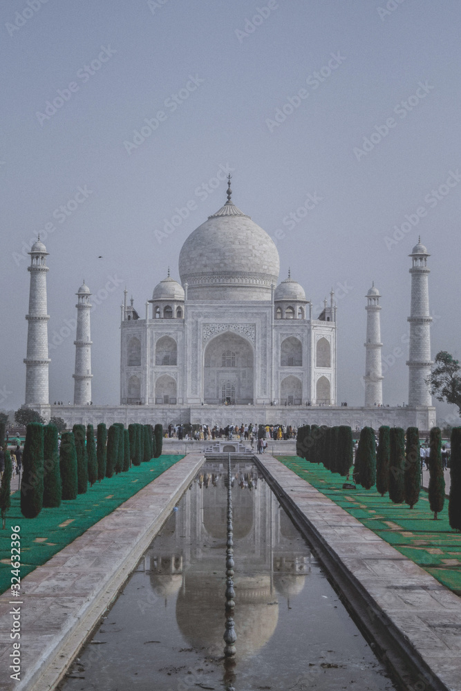 taj mahal in agra india