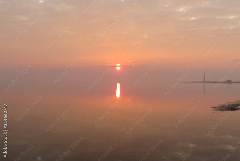 Naklejka premium winter seascape with fog