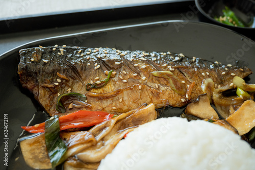 Saba fish grilled soy sauce - Grilled Mackerel (Saba Shioyaki)
