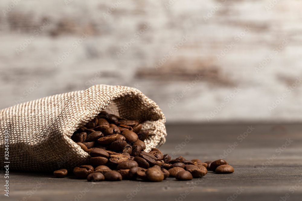 Obraz premium Chicchi e capsule di caffè espresso