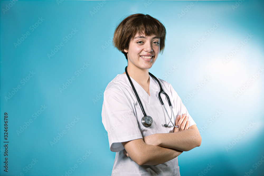 Young doctor cures virus with pills Young doctor cures virus with pills