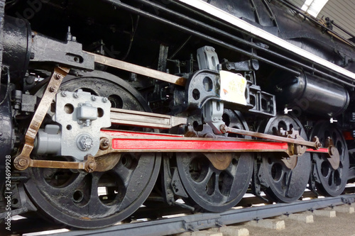 レトロでアンティークな蒸気機関車のホイールオブジェ