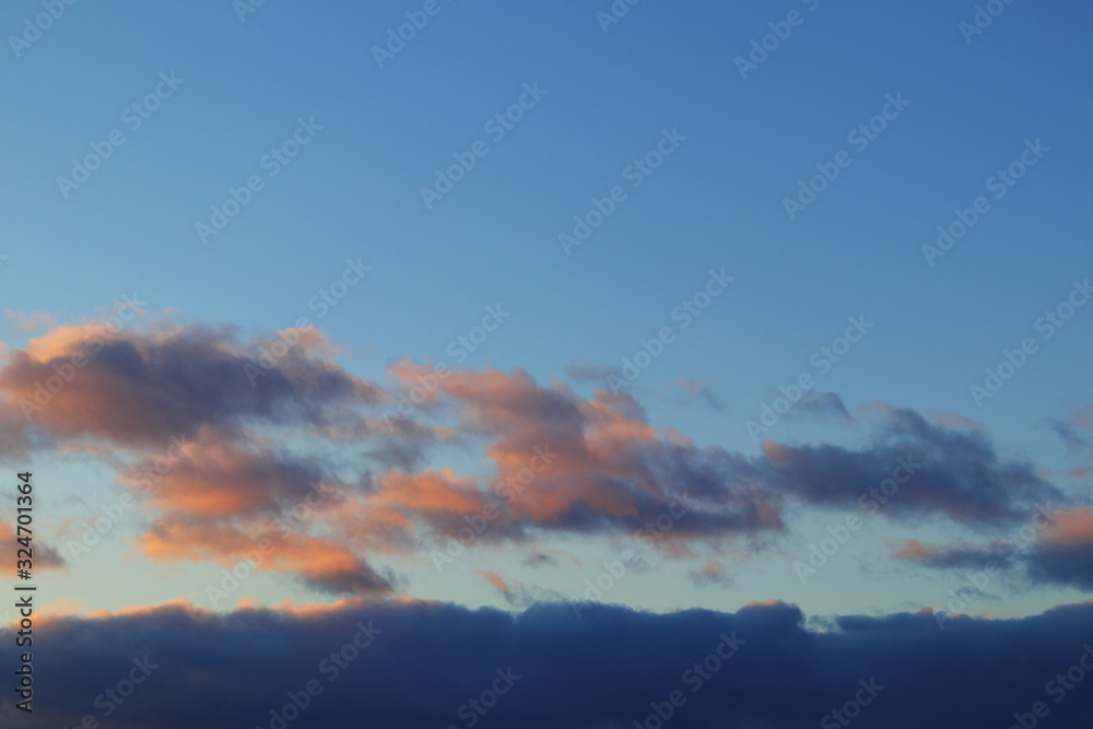 Fototapeta premium 夕暮れ 空 素材