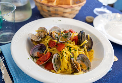 Fotografie Hand-made pasta with seafood in Polignano a Mare. Apulia, Italy