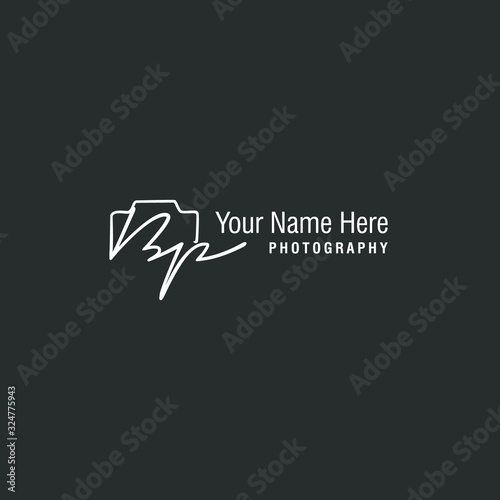 Initial Signature Photography Logo