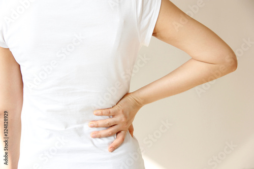woman with pain in back