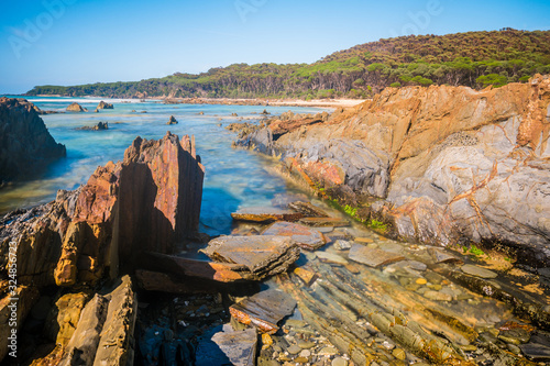 Fototapeta Naklejka Na Ścianę i Meble -  Mallacoota Beach Australia Rocks in the sea