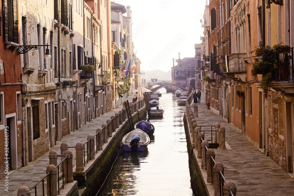 Romantische Hochzeitsreise nach Venedig