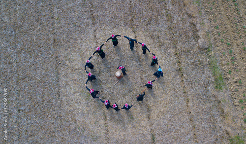 Nhịp xòe mùa Xuân