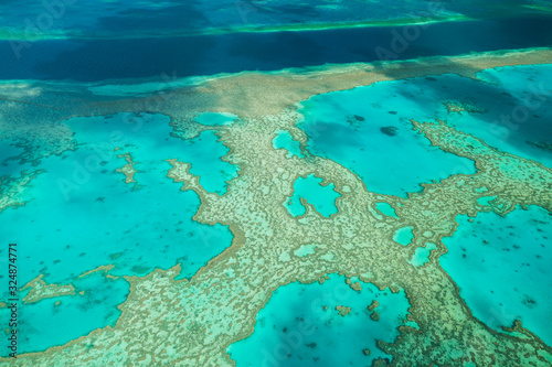 Fototapeta Naklejka Na Ścianę i Meble -  Aerial View Great Barrier Reef Australia