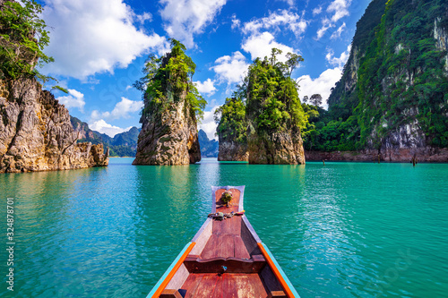 Beautiful mountains in Ratchaprapha Dam at Khao Sok National Park, Surat Thani Province, Thailand. © tawatchai1990