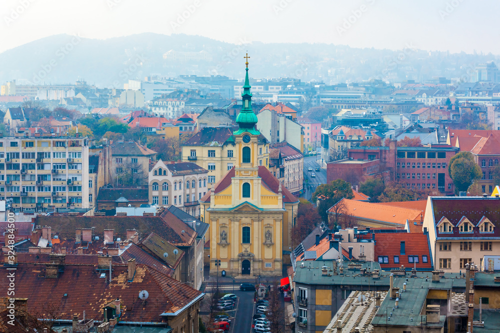 Fototapeta premium Catholic church in the city center of Budapest