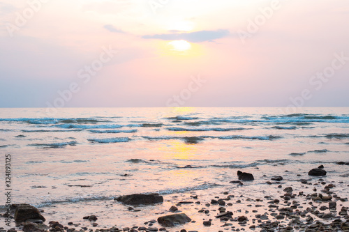 Fototapeta Naklejka Na Ścianę i Meble -  gentle sunset on the sea